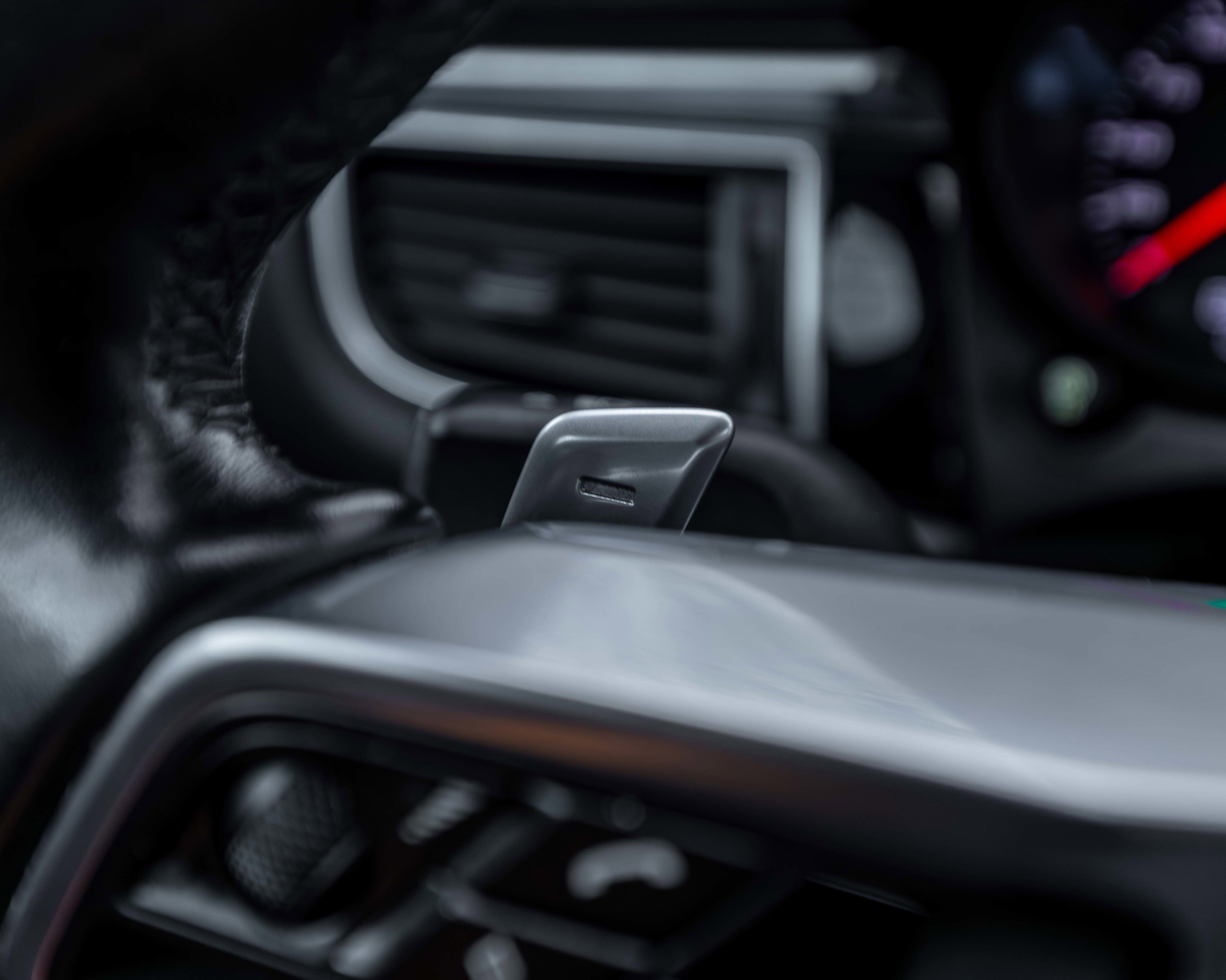 Used 2017 Porsche Macan GTS image 7