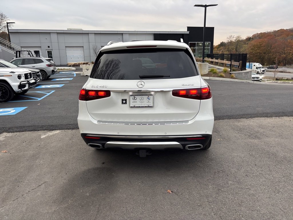 Used 2025 Mercedes-Benz GLS 450 4MATIC image 6