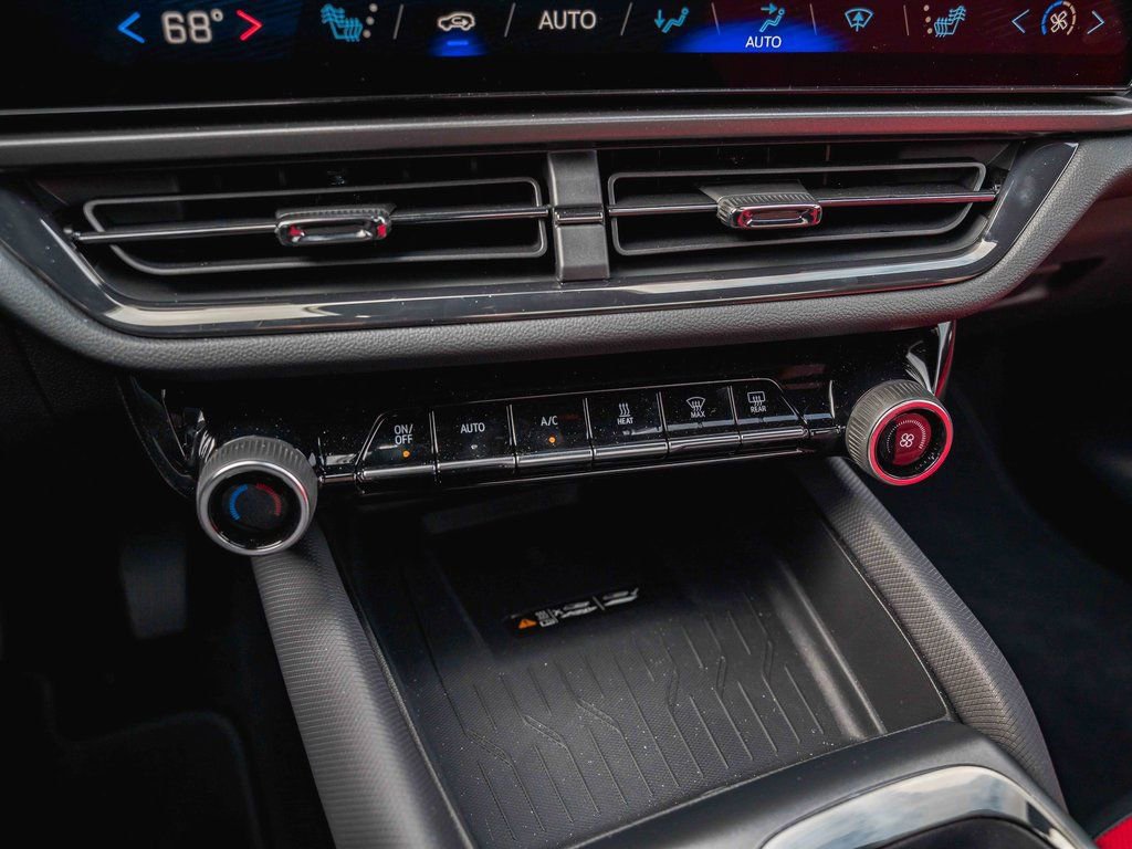 New 2025 Chevrolet Equinox EV RS image 36