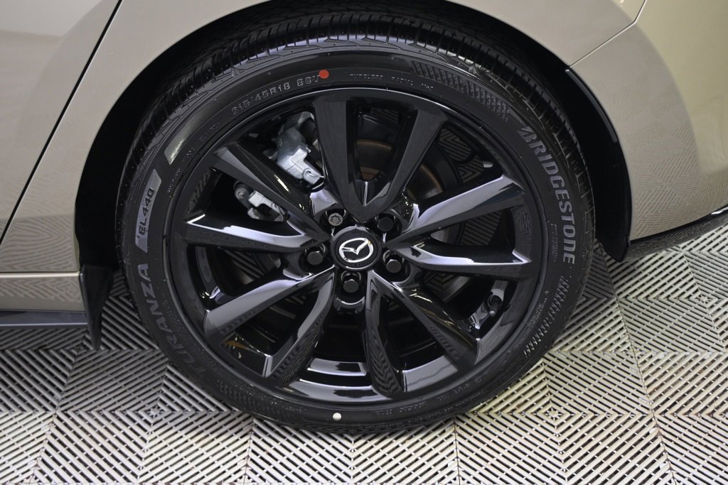 Certified 2025 MAZDA MAZDA3 Carbon image 20