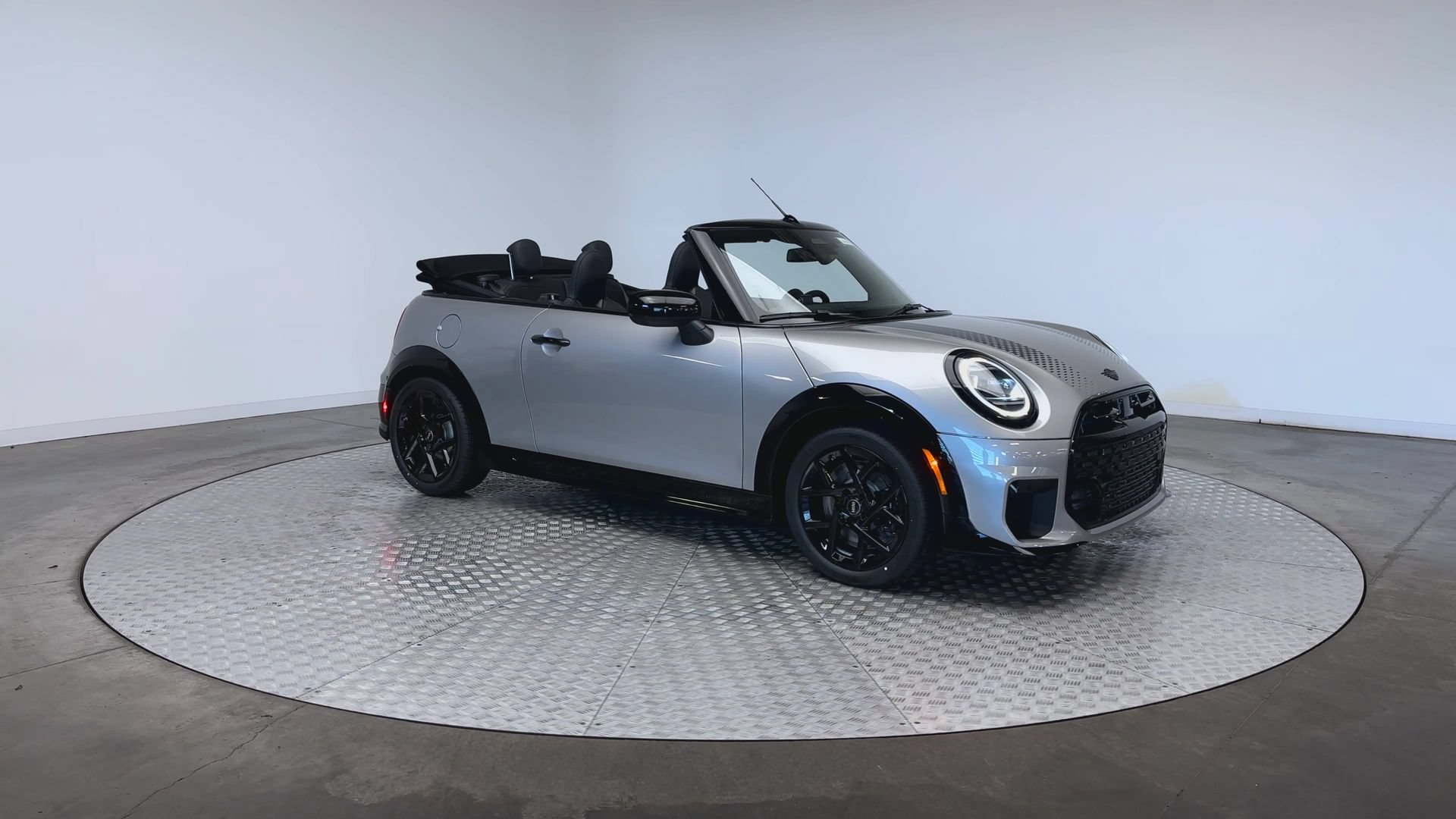 New 2026 MINI Cooper S FWD image 2