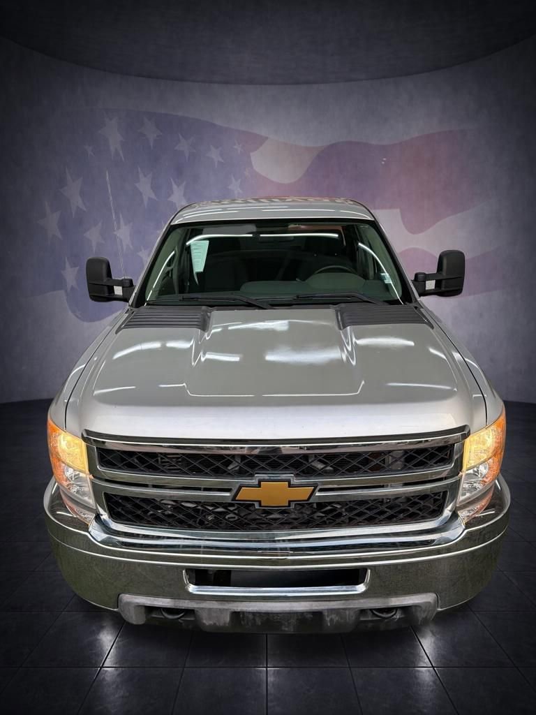Used 2013 Chevrolet Silverado 3500 W/T image 4