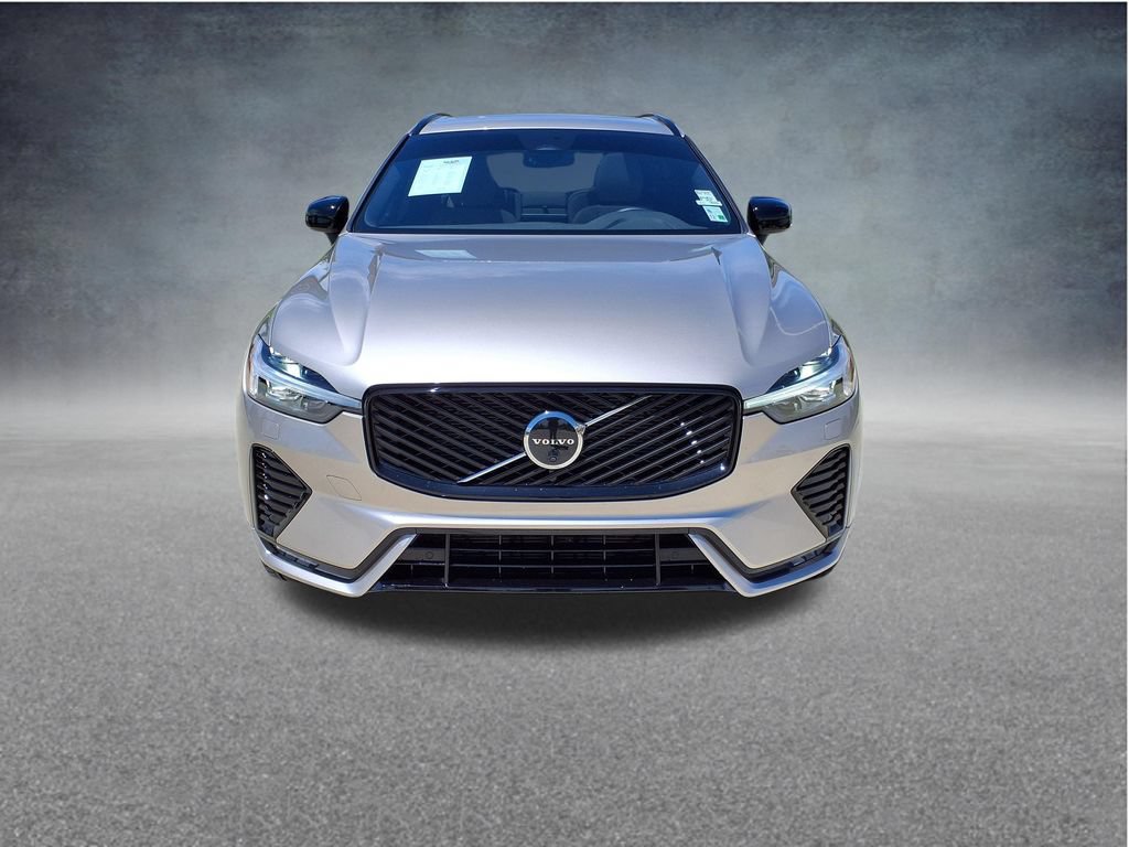 Certified 2026 Volvo XC60 B5 Plus w/ Protection Package Premier AWD/4WD image 2
