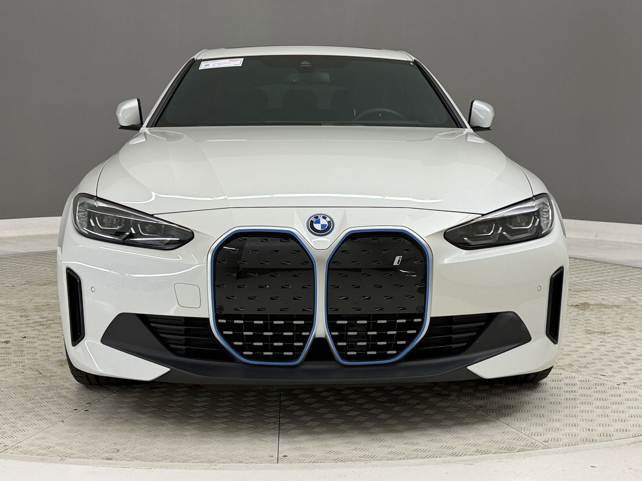 Certified 2023 BMW i4 eDrive40 w/ Premium Package RWD image 6