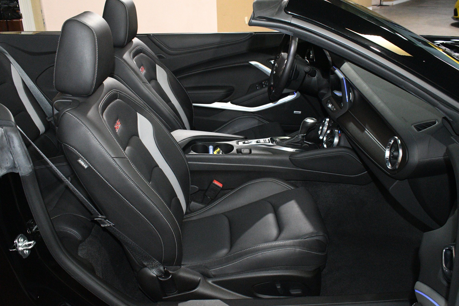 Used 2021 Chevrolet Camaro SS RWD image 50