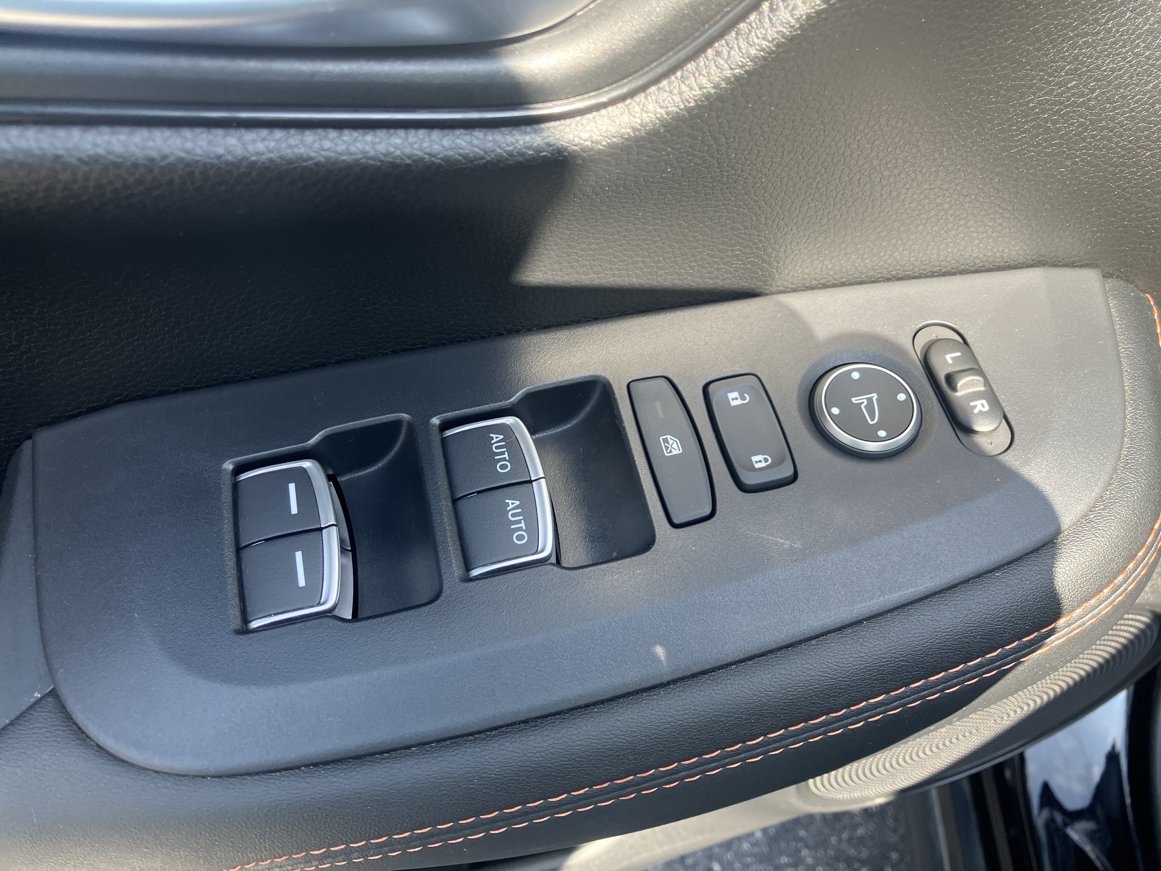 Used 2024 Honda HR-V Sport image 16