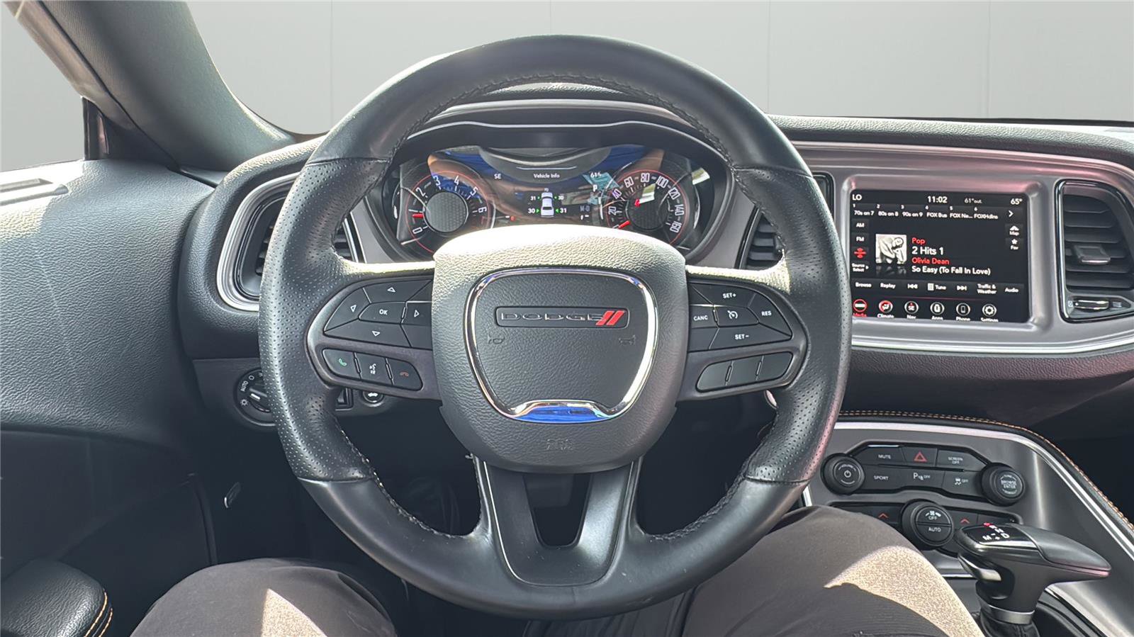 Used 2022 Dodge Challenger SXT w/ Driver Convenience Group image 28