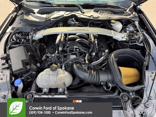 Used 2019 Ford Mustang Shelby GT350 w/ Technology Package RWD image 31