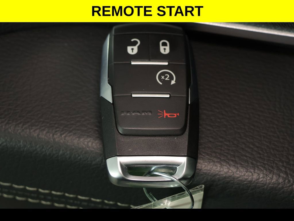 Used 2024 RAM 2500 Big Horn w/ Sport Appearance Package AWD/4WD image 10