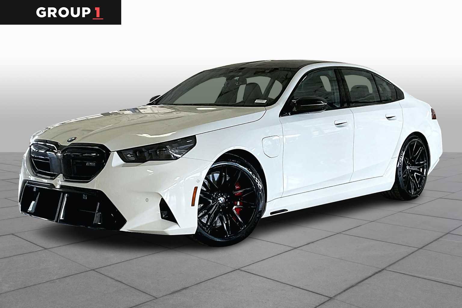 New 2026 BMW M5 w/ Carbon Package