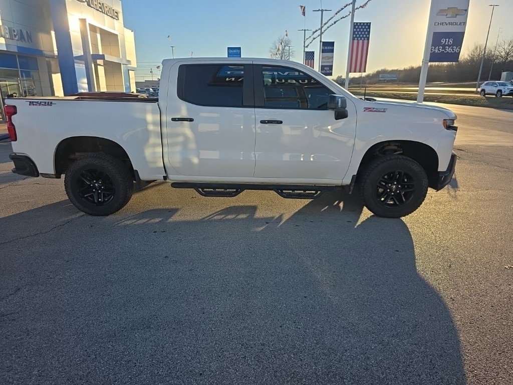 Used 2019 Chevrolet Silverado 1500 LT Trail Boss image 4