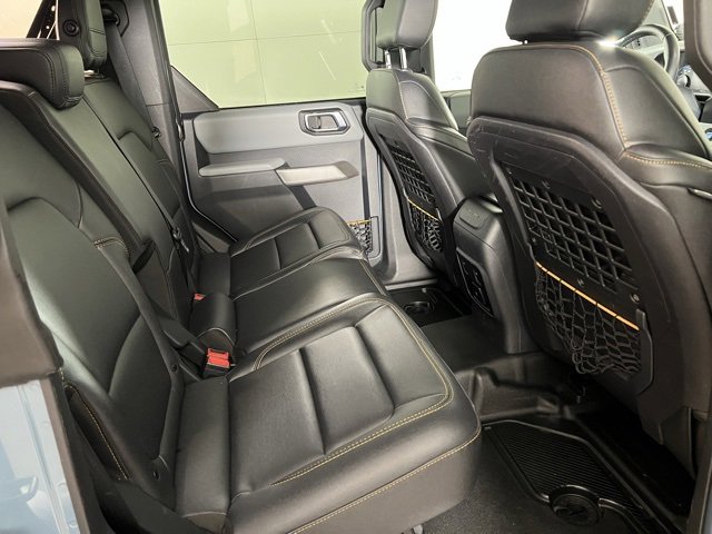 Used 2023 Ford Bronco Badlands image 15