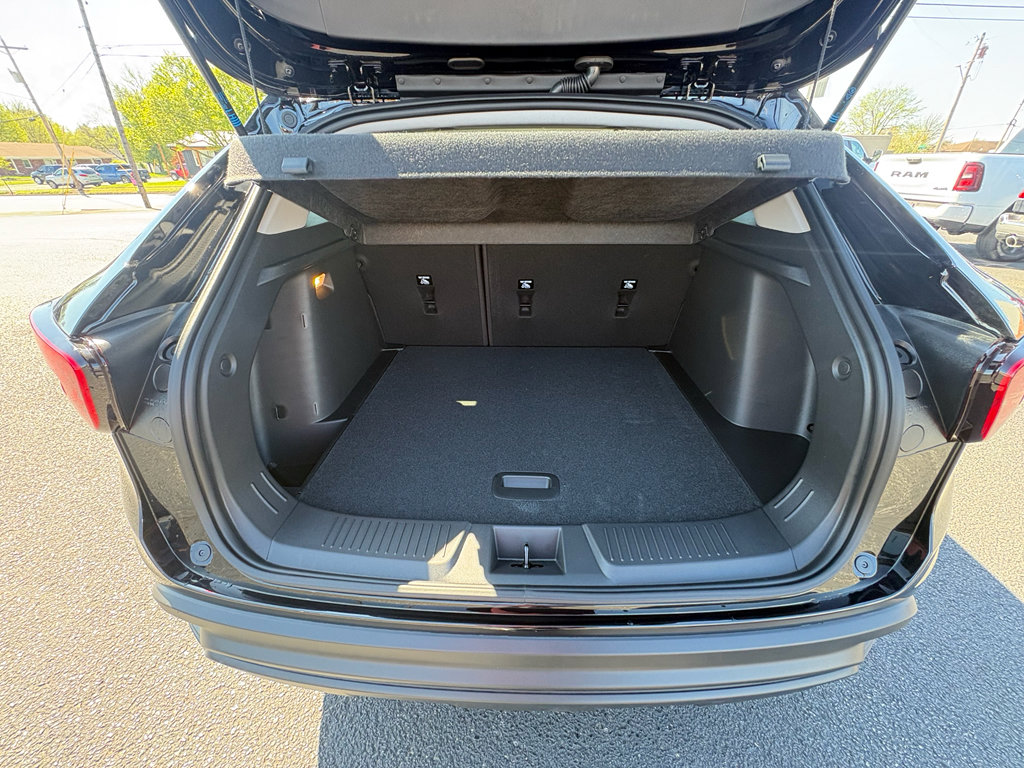 New 2026 Chevrolet Trax LT w/ Midnight Edition image 21