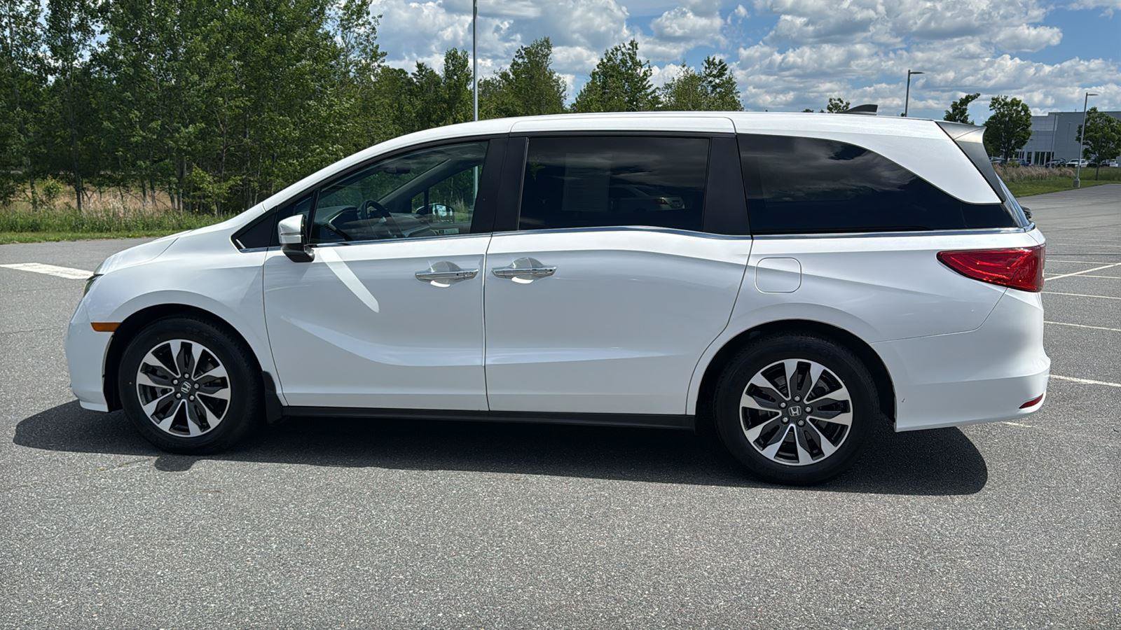 Used 2024 Honda Odyssey EX-L image 10