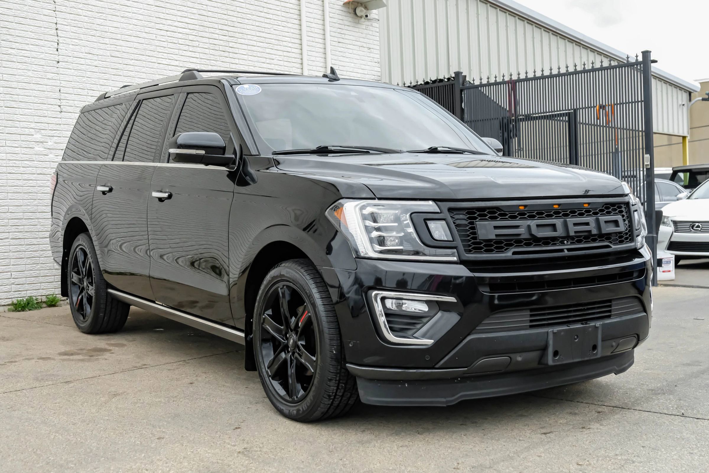 Used 2018 Ford Expedition Max Limited w/ Equipment Group 302A image 6