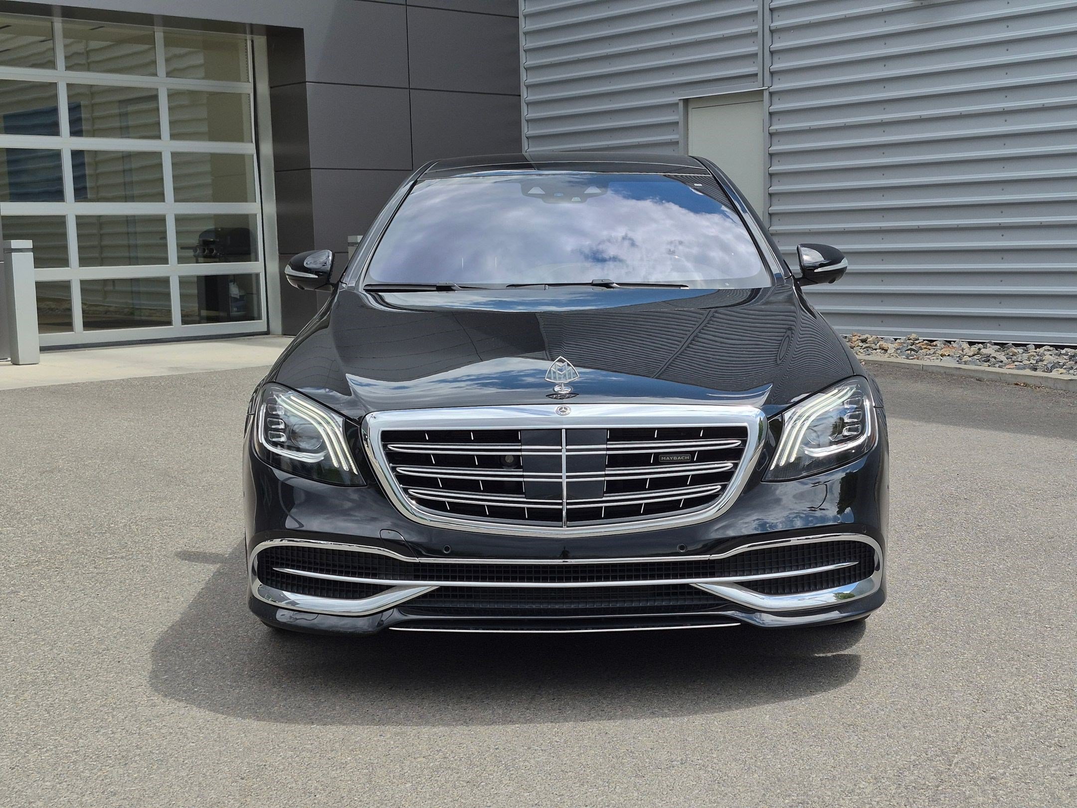 Used 2018 Mercedes-Benz Maybach S 650 image 9
