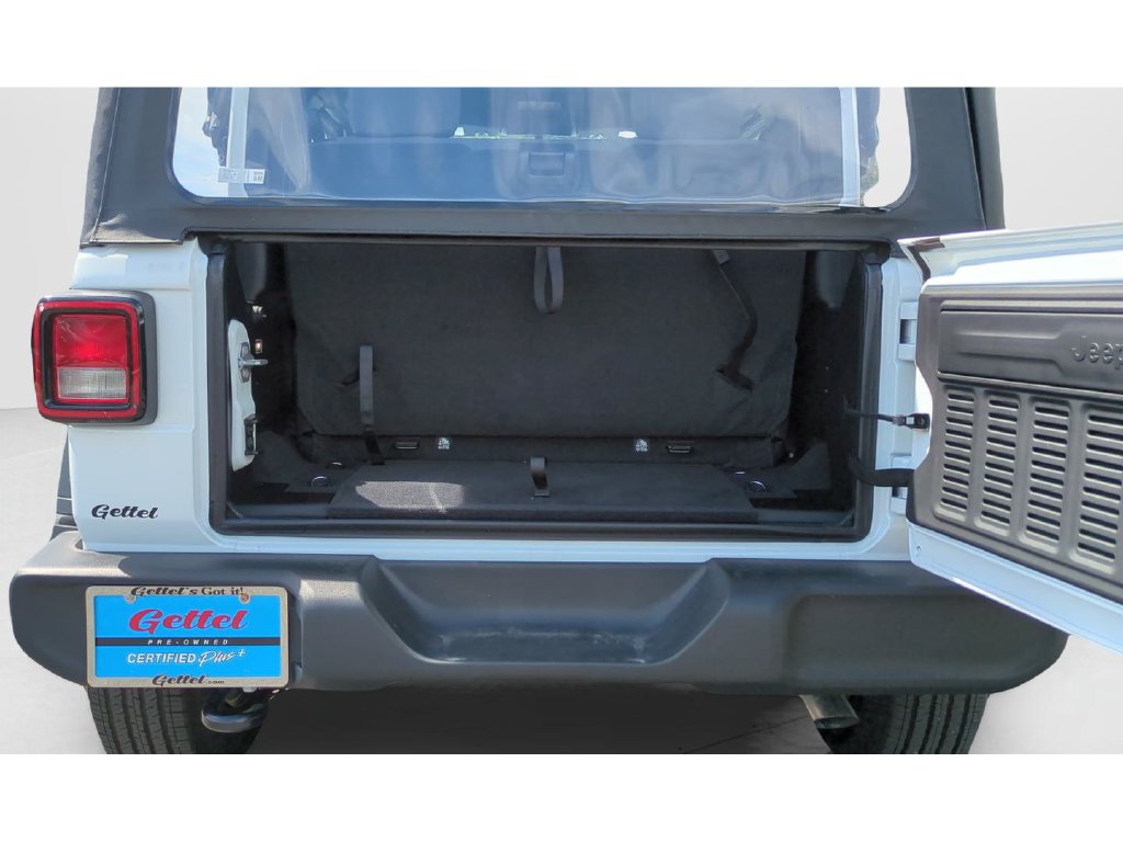 Used 2026 Jeep Wrangler Sport AWD/4WD image 9