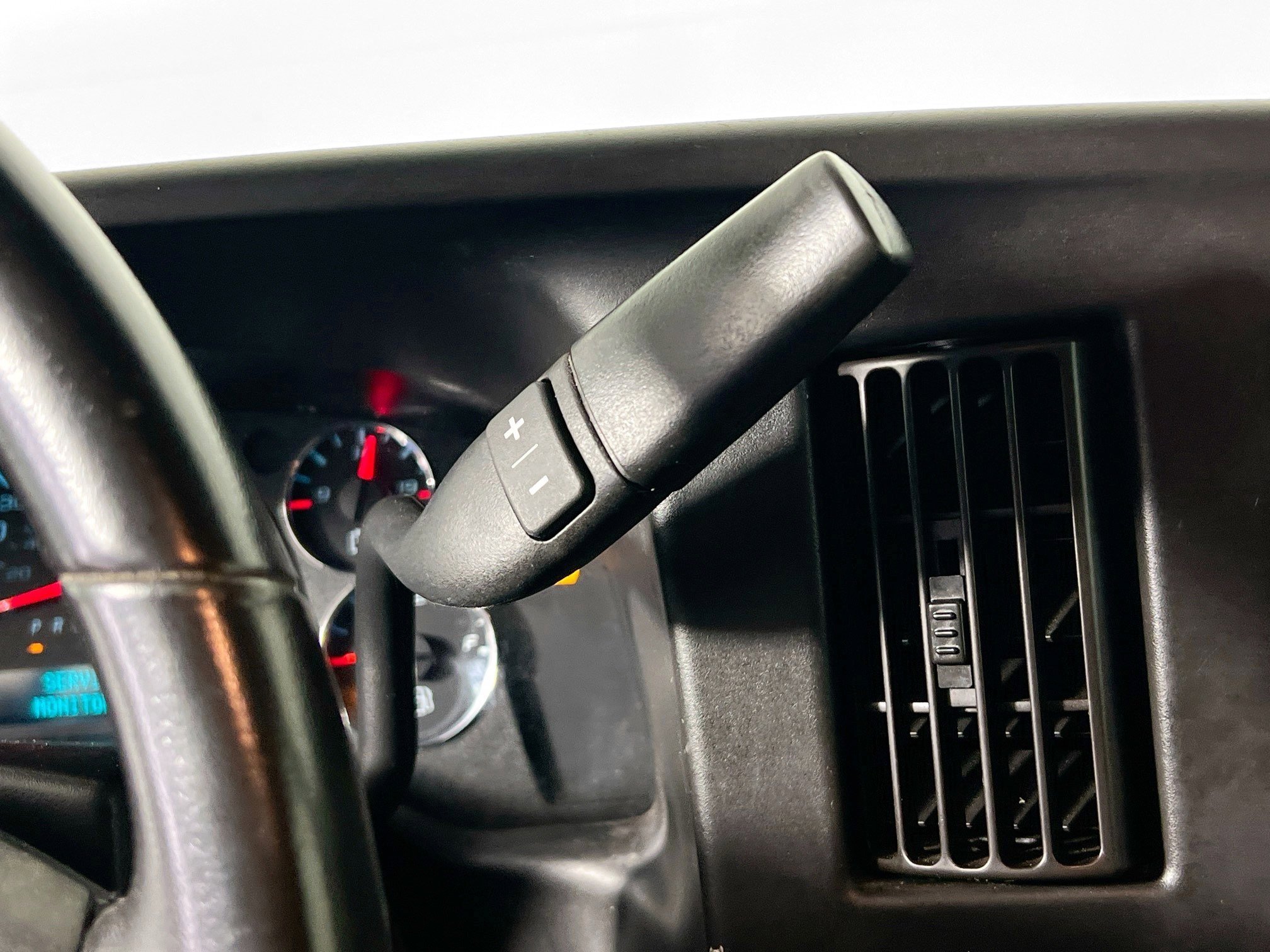 Used 2021 Chevrolet Express 2500 Extended w/ Communications Package image 22