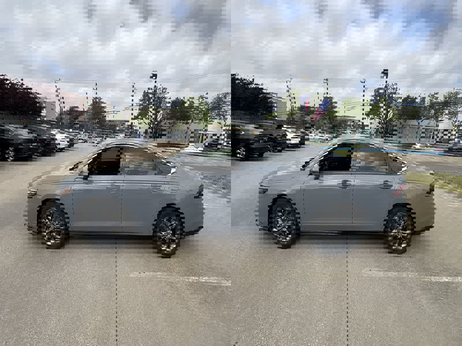 Certified 2025 Honda Accord EX-L image 11