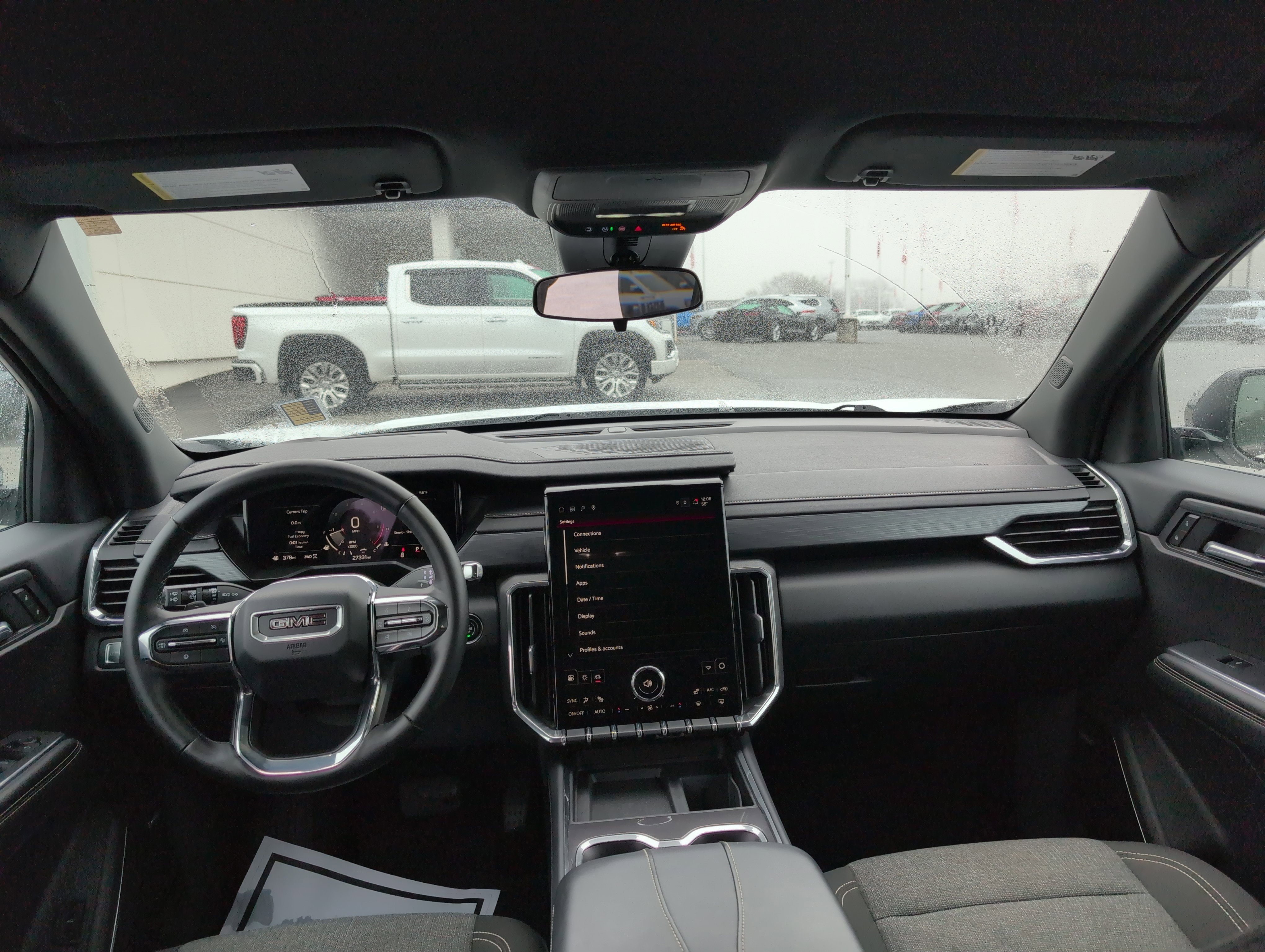 Used 2025 GMC Acadia Elevation image 32