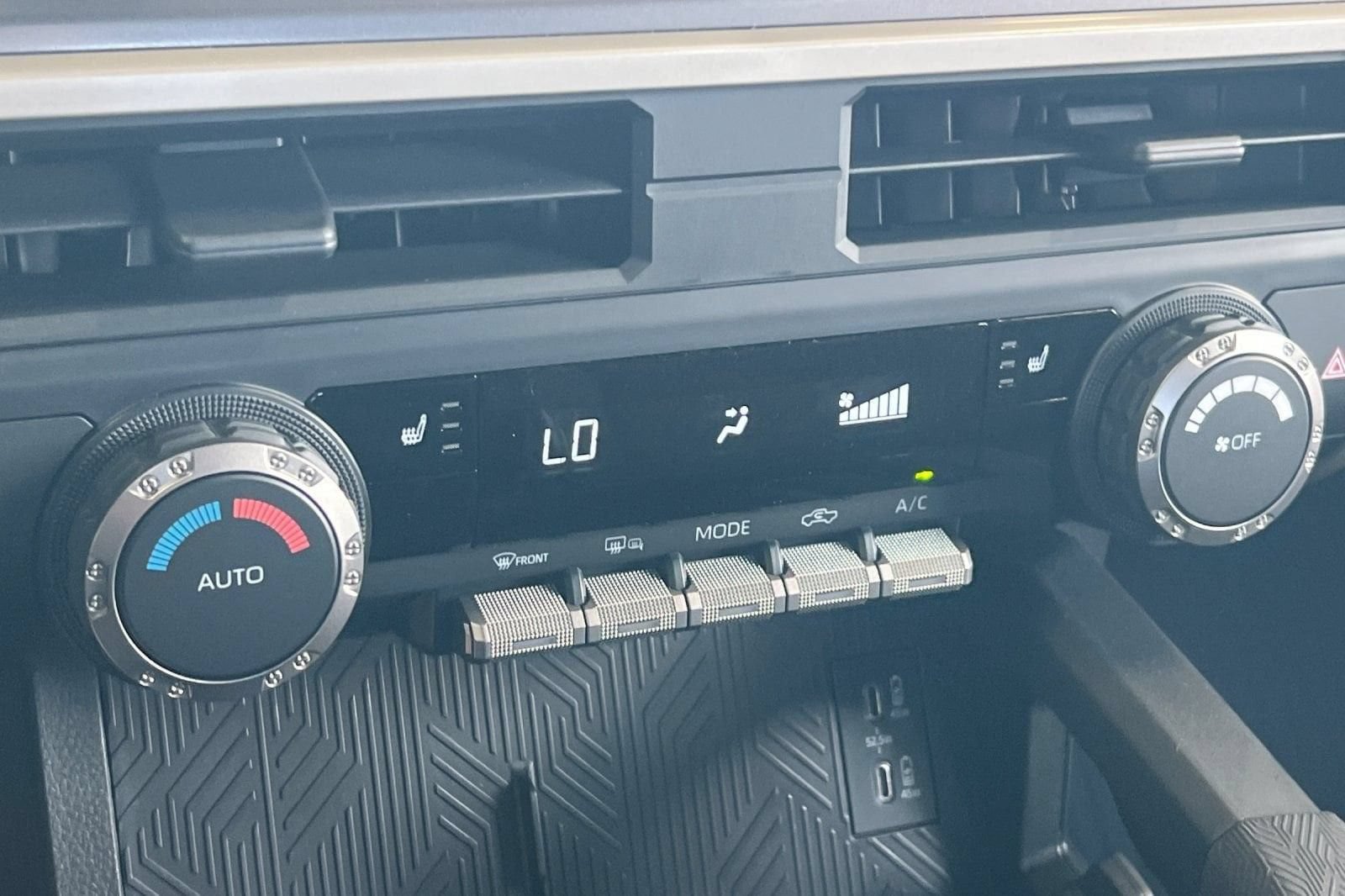 New 2026 Toyota Tacoma TRD Sport AWD/4WD image 17