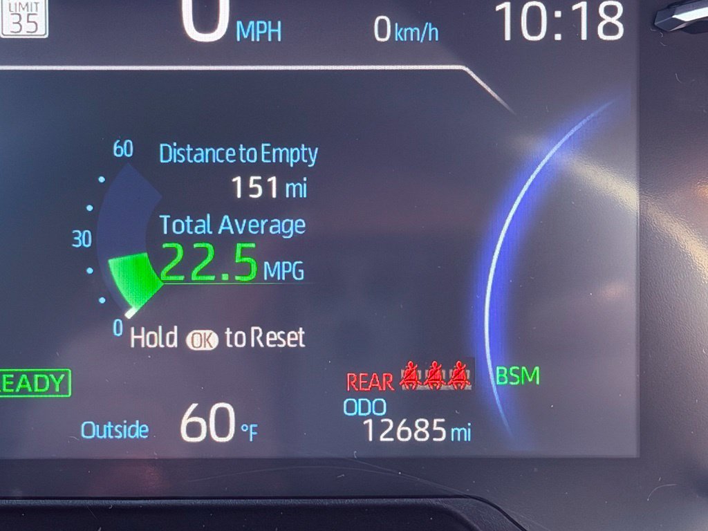 Used 2025 Toyota RAV4 XLE w/ Convenience Package AWD/4WD image 24