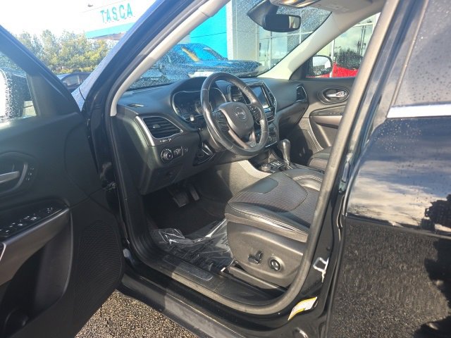 Used 2020 Jeep Cherokee Limited image 12