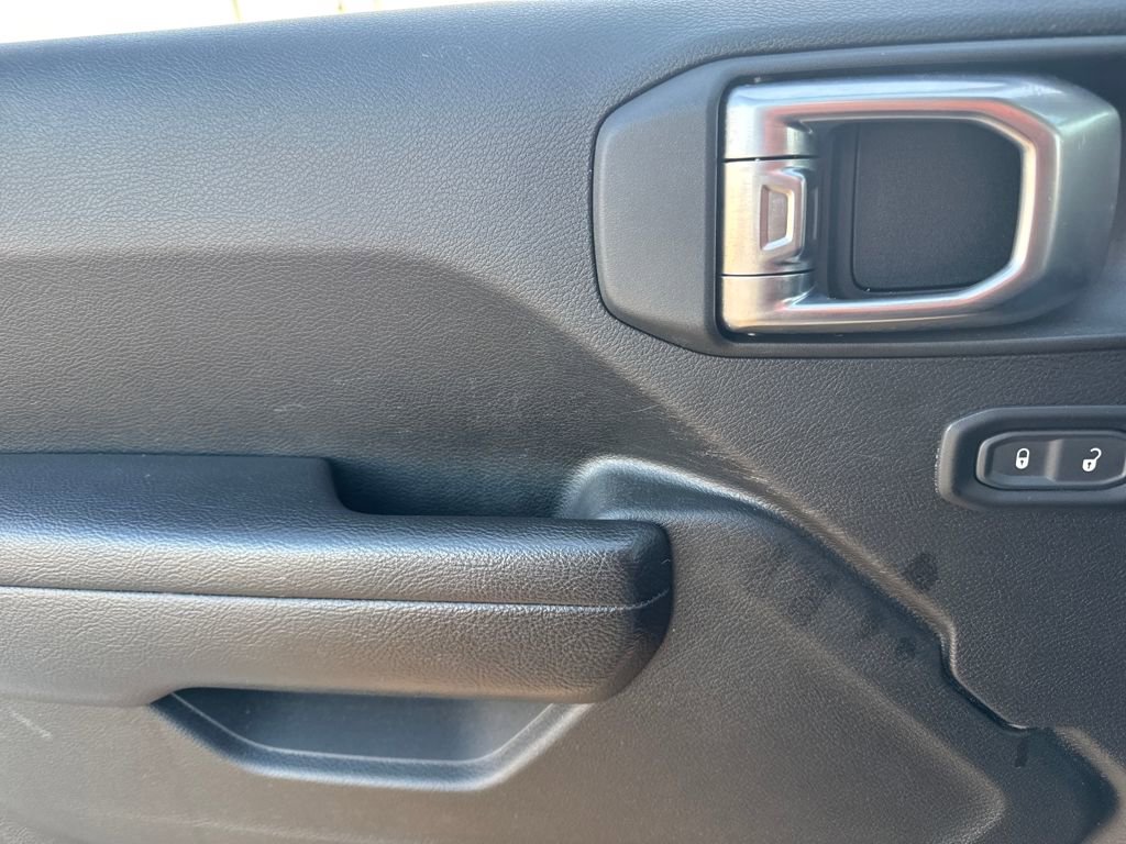 Used 2023 Jeep Gladiator Sport image 22