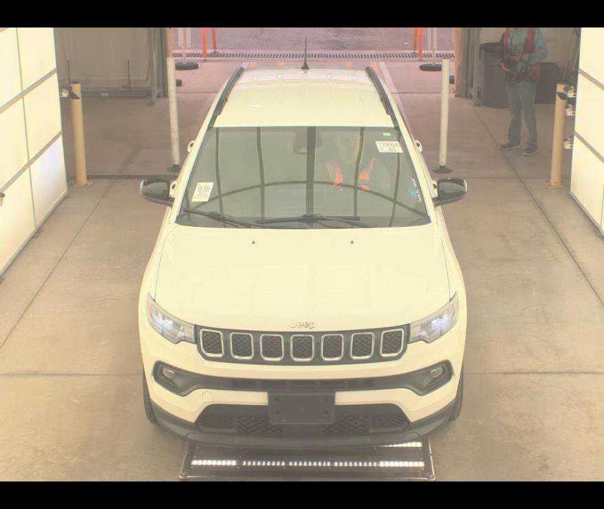 Used 2023 Jeep Compass Latitude AWD/4WD image 8