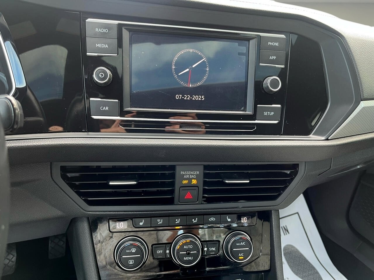 Used 2019 Volkswagen Jetta R-Line image 15