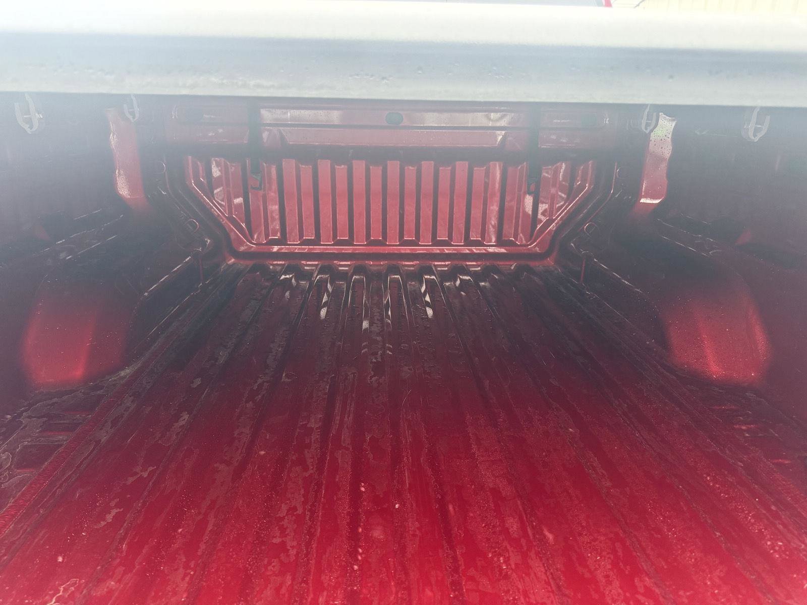 Used 2024 Chevrolet Colorado Z71 w/ Z71 Convenience Package 2 image 8