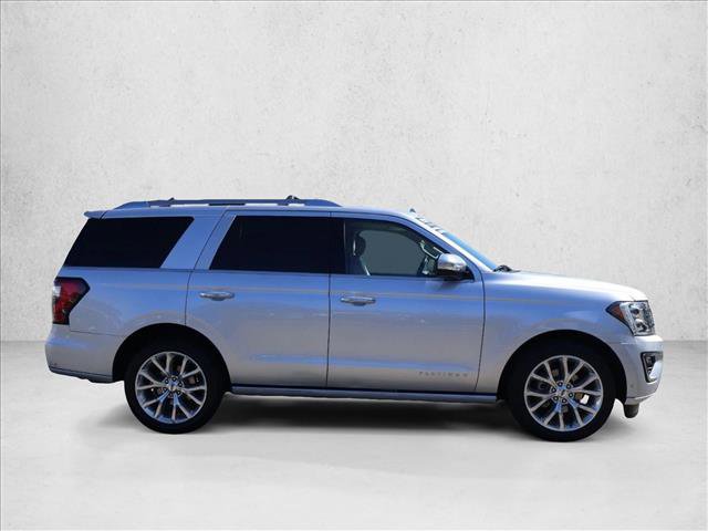Used 2019 Ford Expedition Platinum image 4