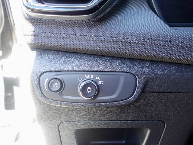Used 2025 Chevrolet TrailBlazer LS w/ LS Convenience Package image 16