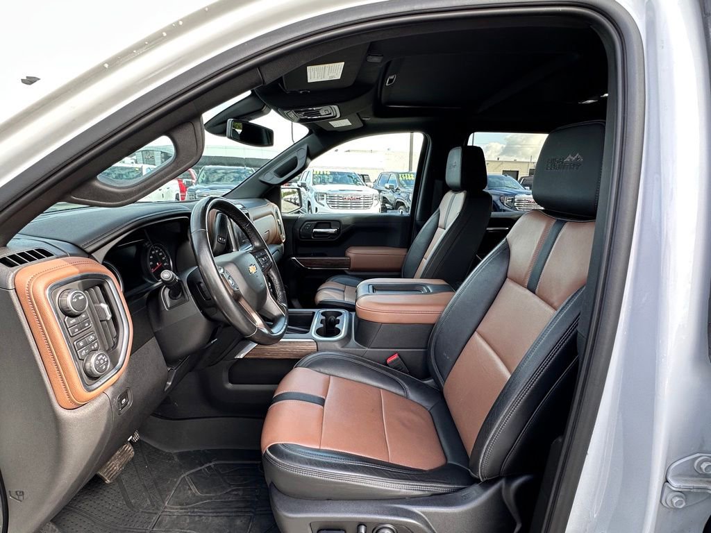 Used 2020 Chevrolet Silverado 1500 High Country AWD/4WD image 16