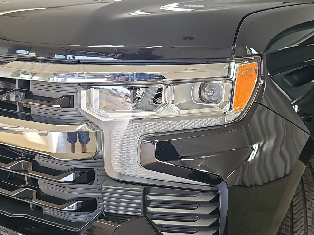 Certified 2024 Chevrolet Silverado 1500 LT AWD/4WD image 36