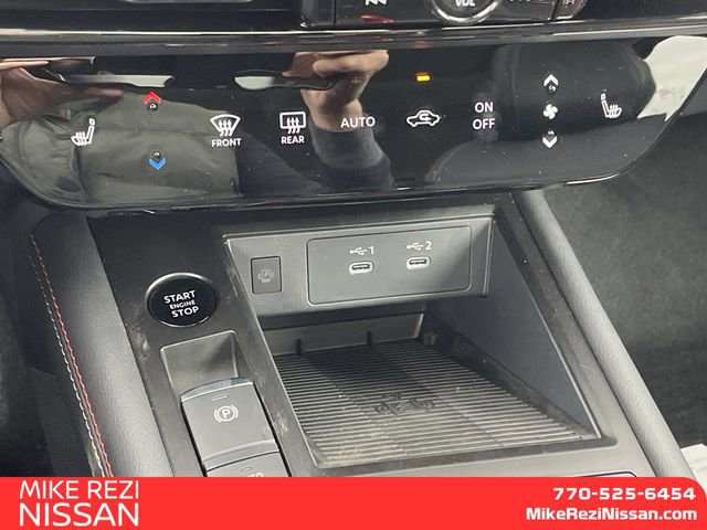 New 2026 Nissan Kicks SR w/ SR Premium Package FWD image 19