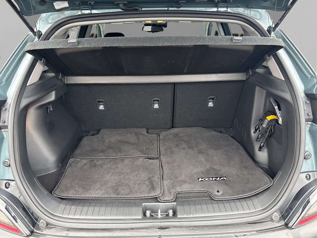 Certified 2022 Hyundai Kona SEL w/ Cargo Package image 11