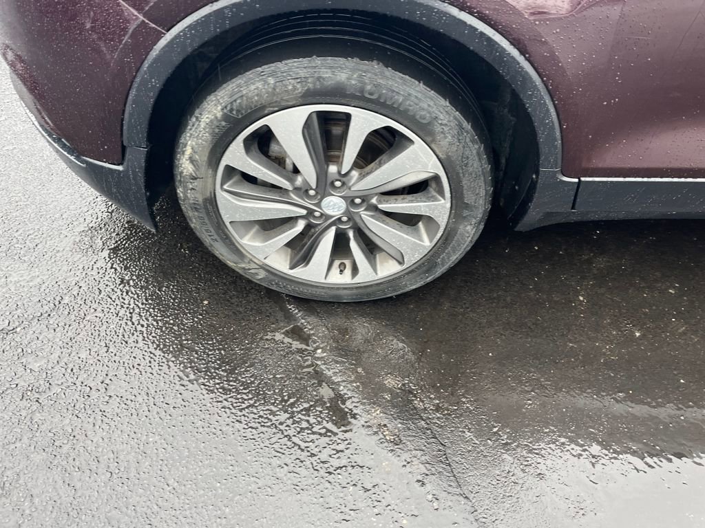 Used 2017 Buick Encore Preferred image 31