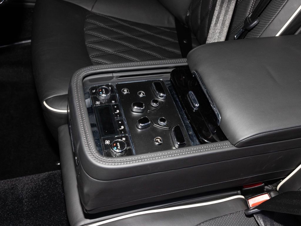Used 2020 Bentley Mulsanne image 54