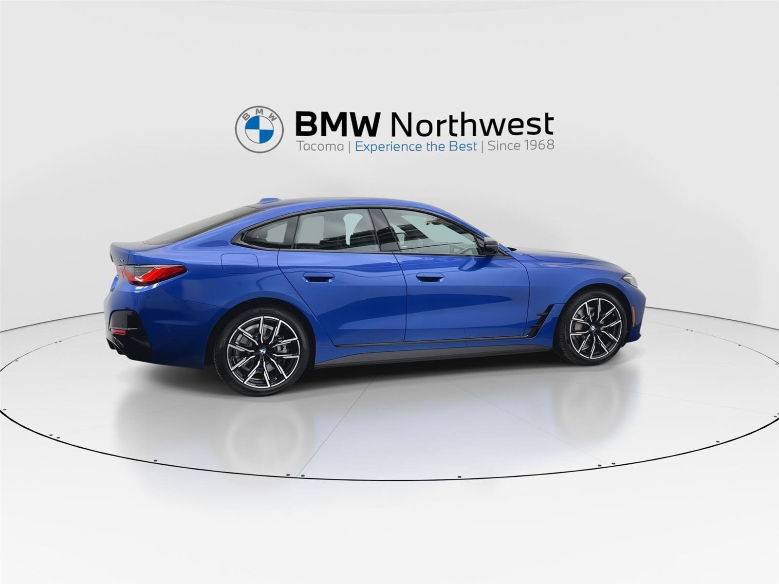 New 2026 BMW i4 xDrive40i w/ M Sport Package image 4