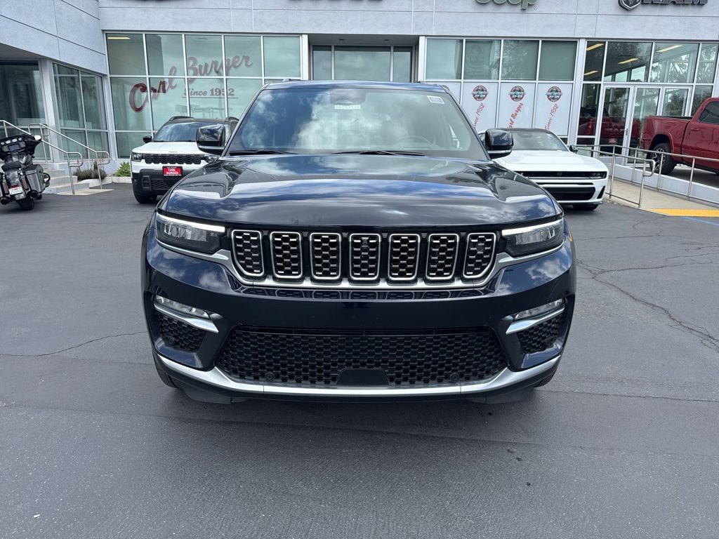 Used 2024 Jeep Grand Cherokee Summit AWD/4WD image 2