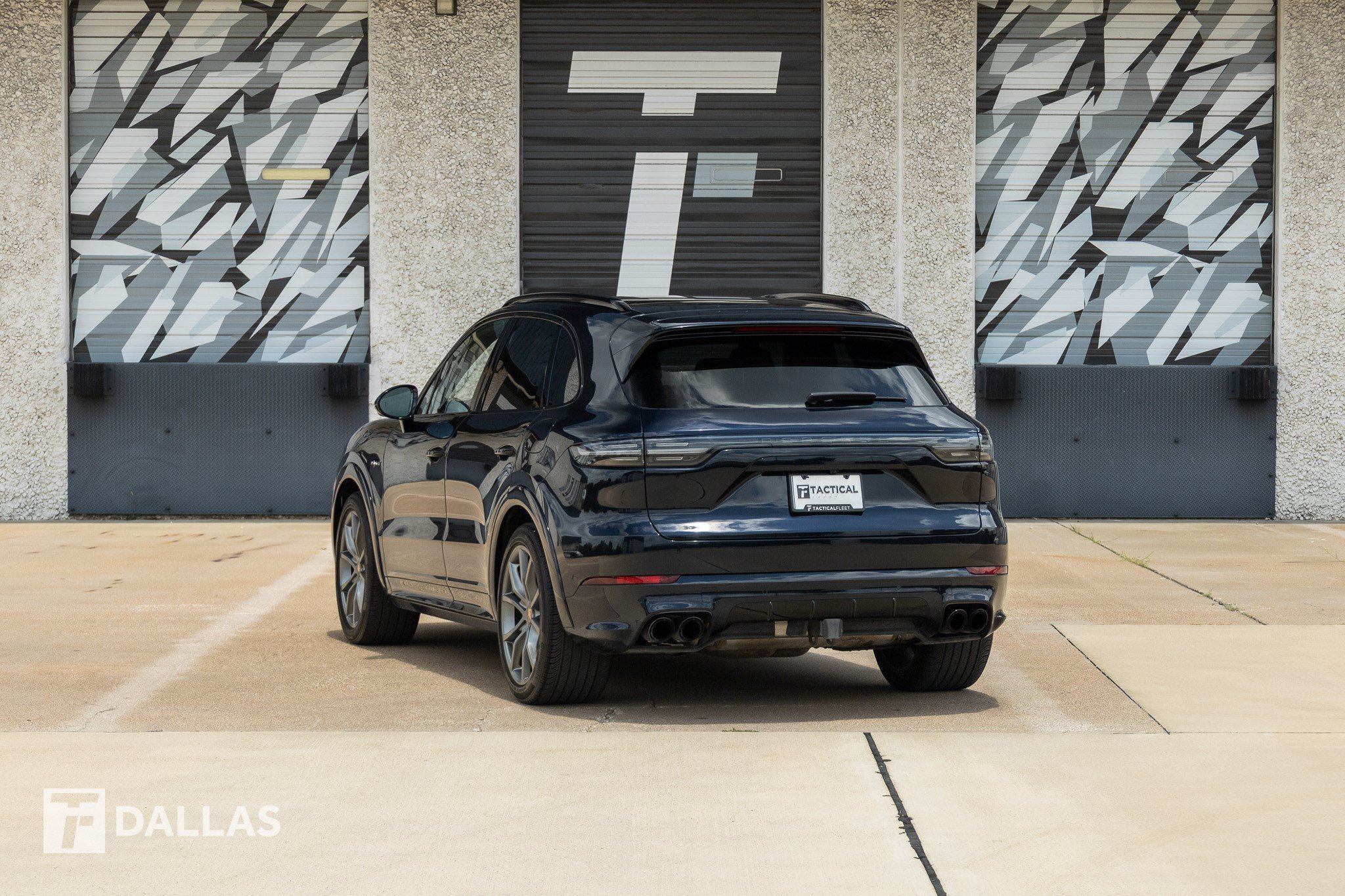 Used 2023 Porsche Cayenne Turbo S AWD/4WD image 11