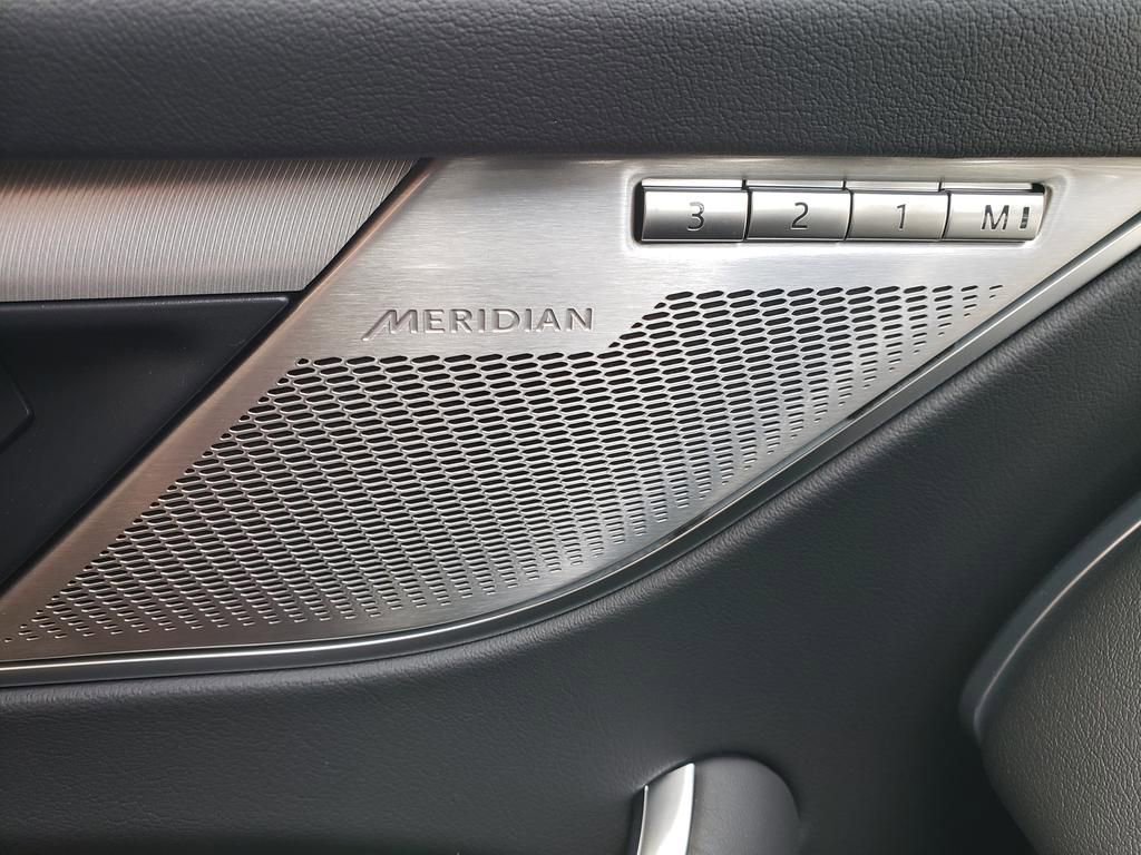 New 2026 Jaguar F-PACE R-Dynamic S image 7