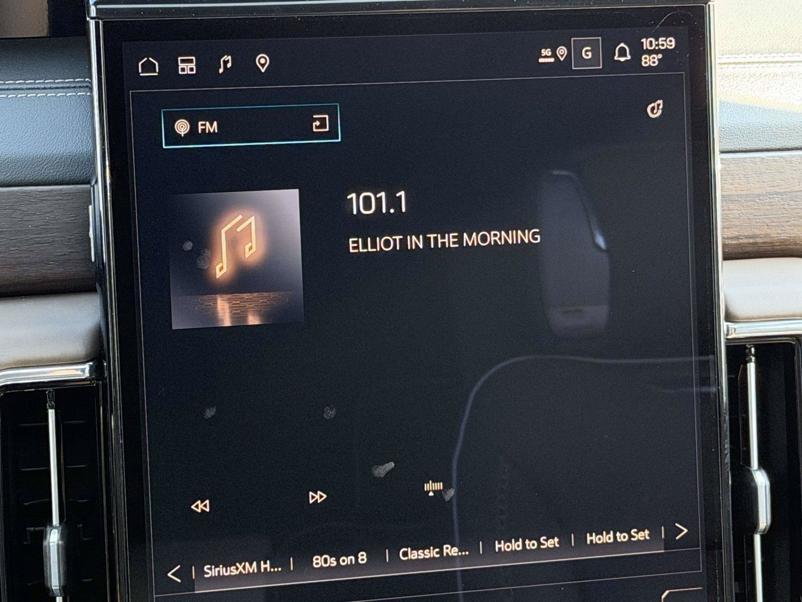 New 2026 GMC Yukon Denali Ultimate AWD/4WD image 12