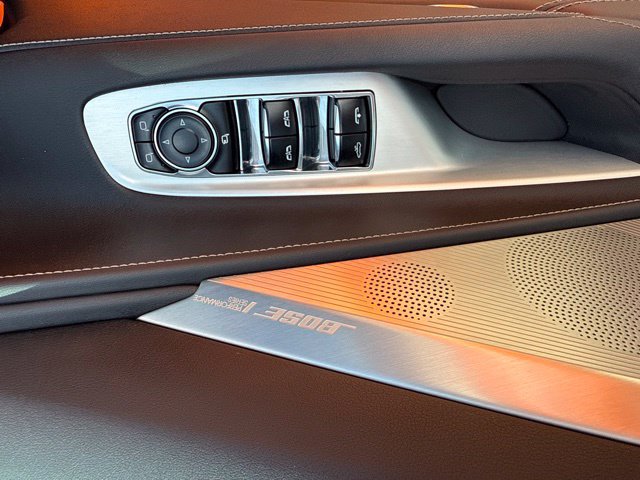 Used 2022 Chevrolet Corvette Stingray Preferred Conv w/ Z51 Performance Package RWD image 16