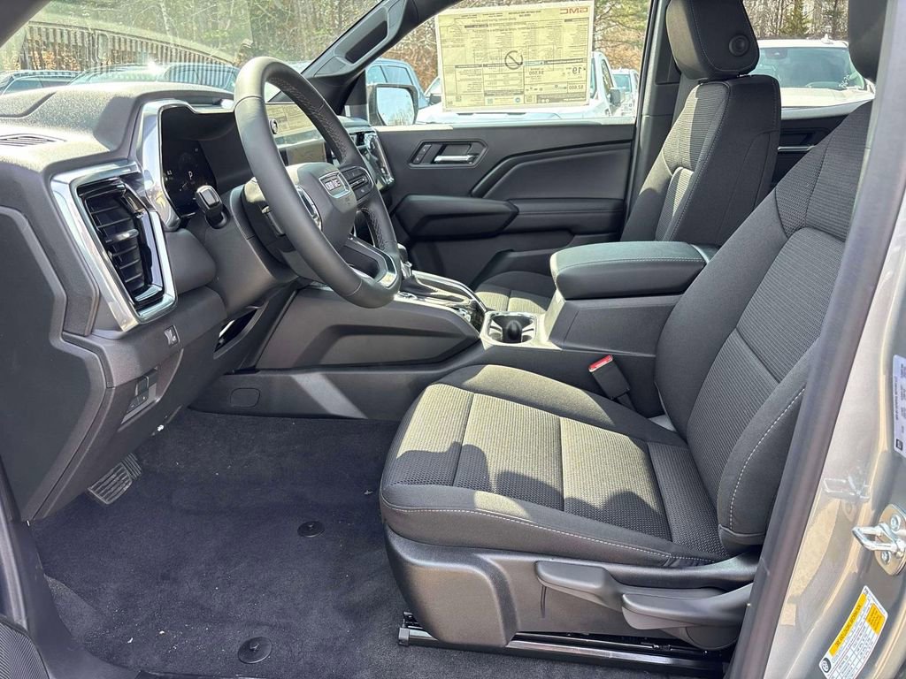 New 2026 GMC Canyon Elevation w/ Convenience Package image 6