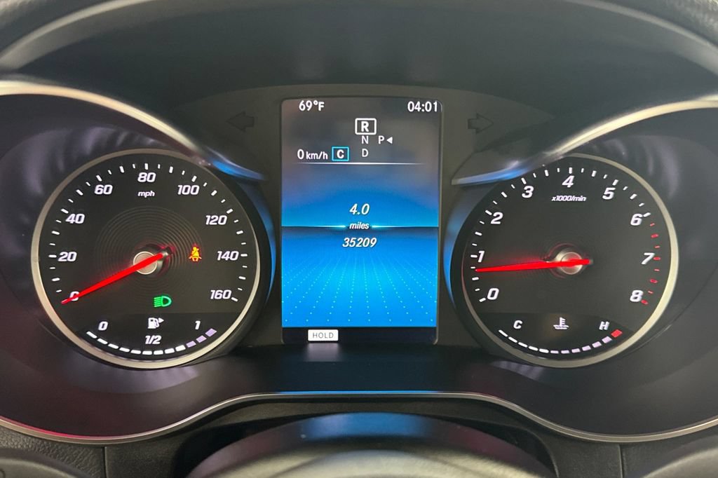 Used 2020 Mercedes-Benz GLC 300 4MATIC image 29