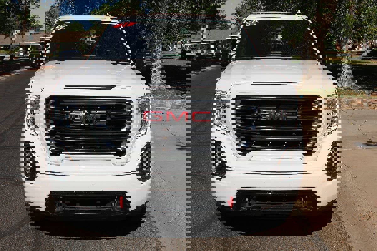 Used 2021 GMC Sierra 1500 AT4 w/ AT4 Preferred Package image 5