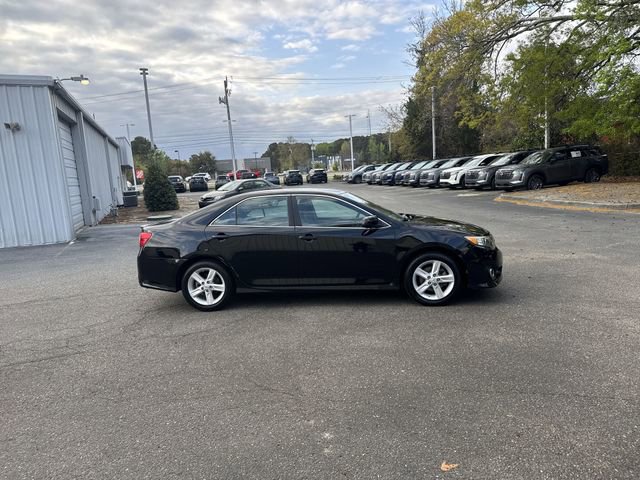 Used 2013 Toyota Camry SE FWD image 4