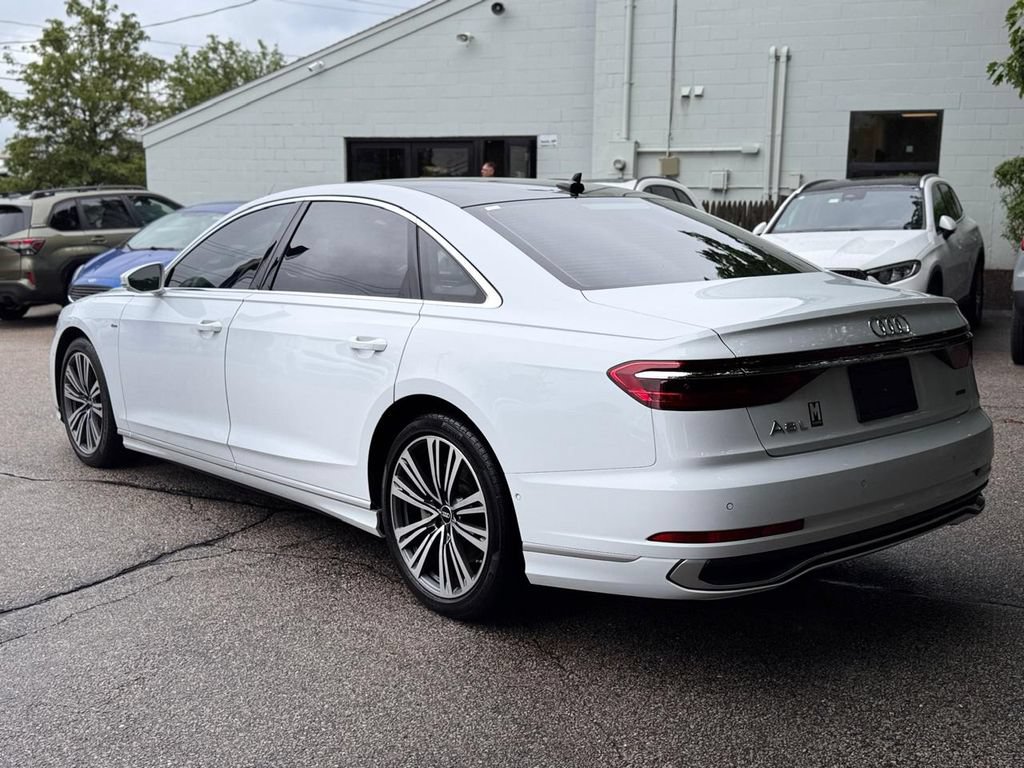 Used 2023 Audi A8 L 3.0T AWD/4WD image 4
